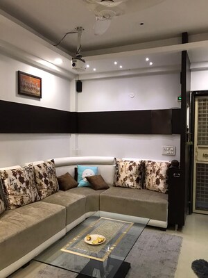  Pg For Rent in Sector 75