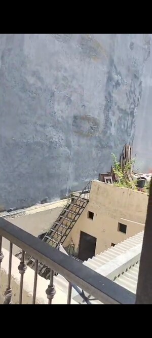 Balcony in 1 BHK Builder Floor at Chattarpur – for Rent