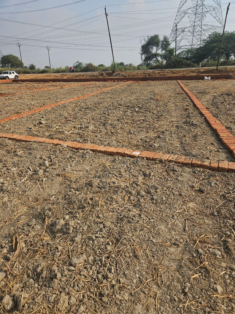 undefined, kanchan-vihar  1170 Sq.Ft. Plot In Dlf Ankur Vihar Ghaziabad 9497009