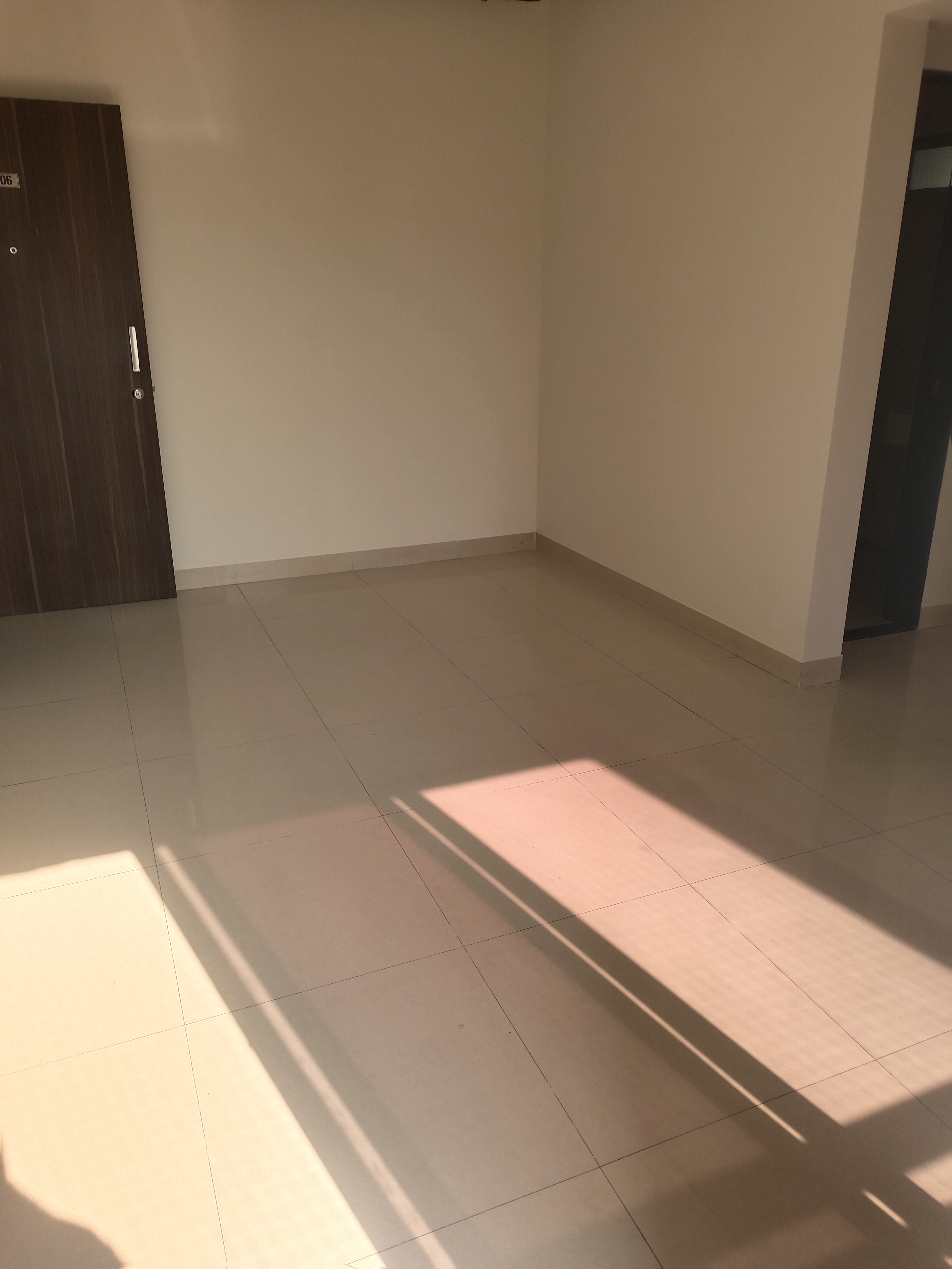 1 BHK + Study Room Apartment For Rent in Ashar Metro Towers