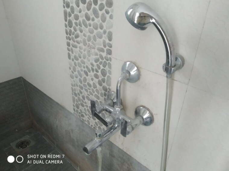 Bathroom, wakad 2 Bedroom 800 Sq.Ft. Apartment In Wakad Pune 9497087