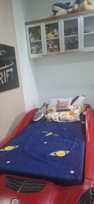 Bedroom in 2 BHK Apartment at Wakad – for Rent