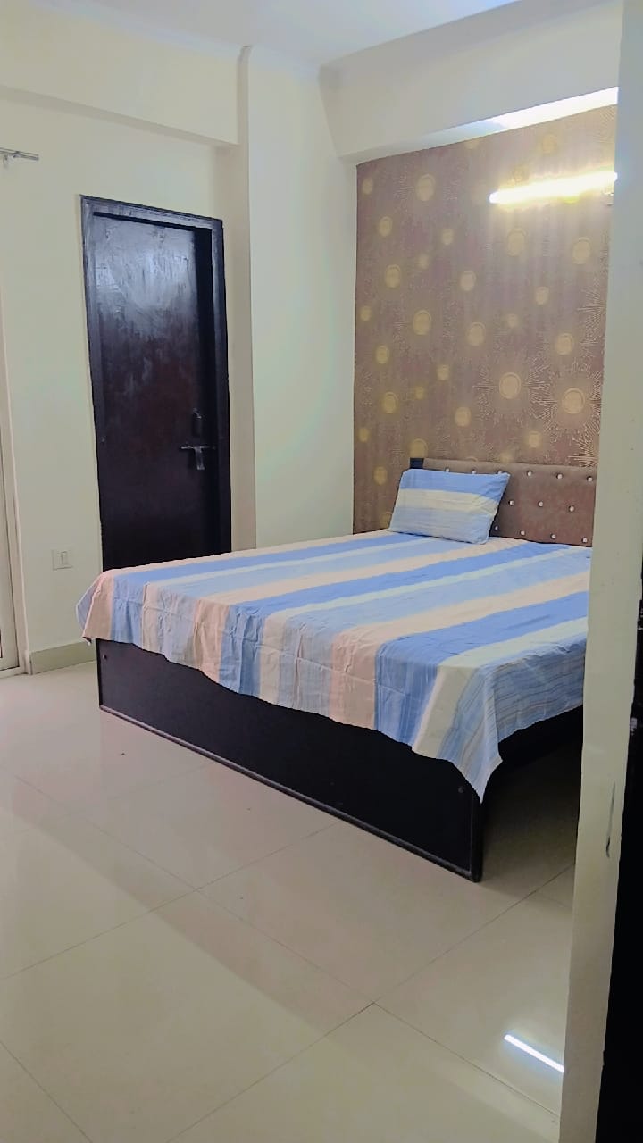 Pg For Rent in Sector 75