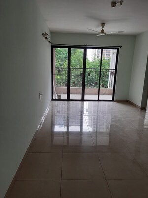 Room in 2 BHK Apartment at Sarang Nanded City, Sinhagad – for Rent