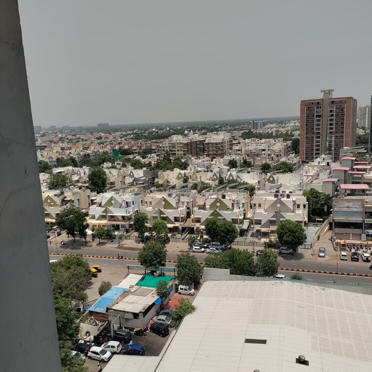 Exterior View, science city Commercial Office Space 705 Sq.Ft. In Science City Ahmedabad 9497184