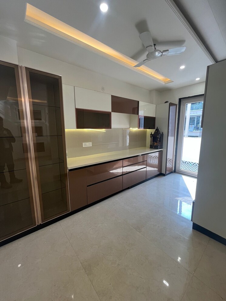Kitchen, ansal-versalia-avante 4 Bedroom 2000 Sq.Ft. Builder Floor In Sector 67a Gurgaon 9497588