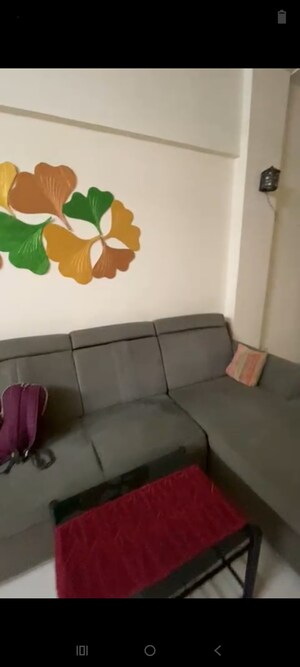 Furnished Amenities in 1.5 BHK Apartment at Andheri East – for Rent