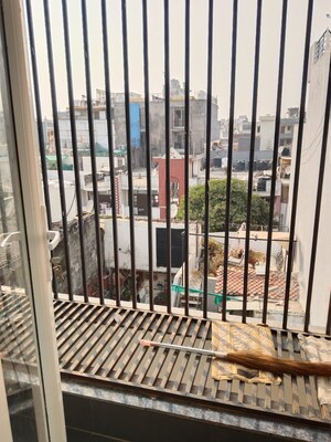 Balcony in 2 BHK Builder Floor at Saket – for Rent