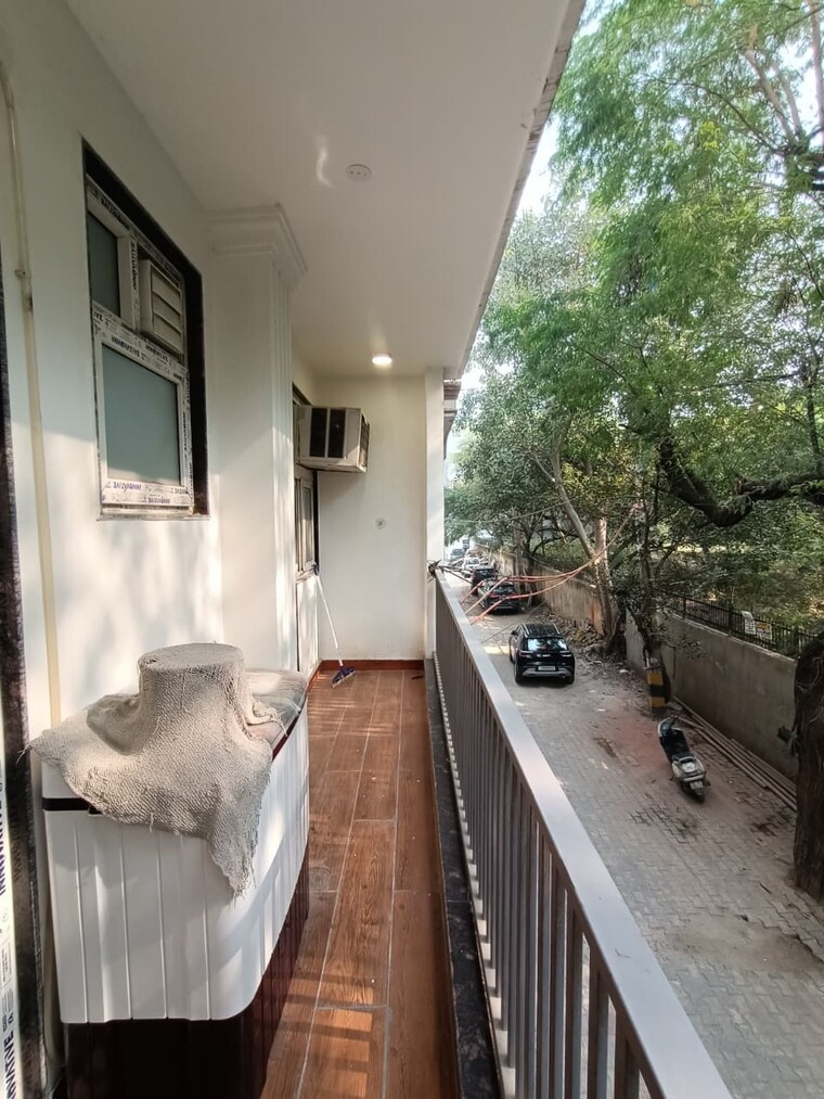 Balcony, saket 2 Bedroom 806 Sq.Ft. Builder Floor In Saket Delhi 9497337