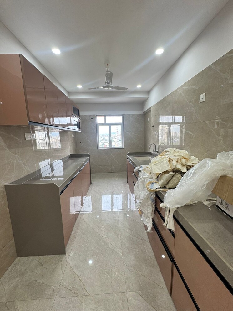 Kitchen, chembur 2.5 Bedroom 1170 Sq.Ft. Apartment In Chembur Mumbai 9497332