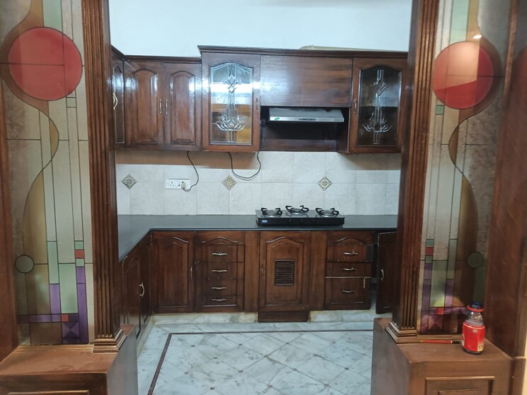 Kitchen, yojna vihar 3 Bedroom 1800 Sq.Ft. Builder Floor In Yojna Vihar Delhi 9497489