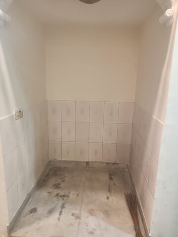  3 BHK Builder Floor at Yojna Vihar – for Rent