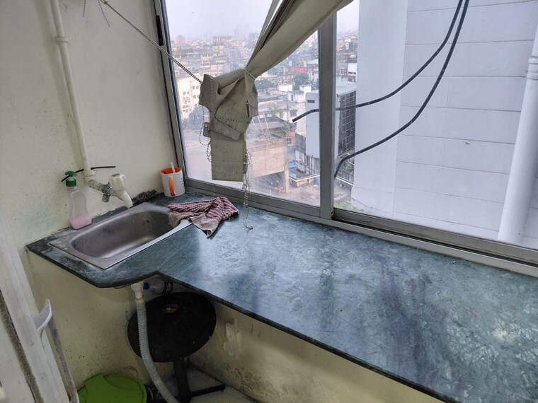 Kitchen, diamond-chambers Commercial Office Space 600 Sq.Ft. In Chowringhee Kolkata 9497484