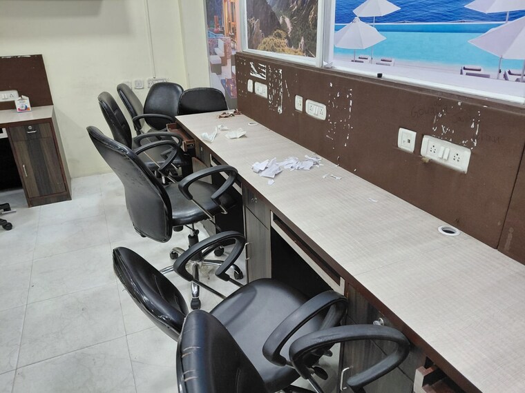 Team Area, diamond-chambers Commercial Office Space 600 Sq.Ft. In Chowringhee Kolkata 9497484