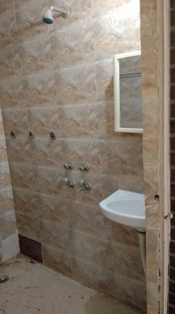 Bathroom in 3 BHK Builder Floor at Palam Vihar – for Sale