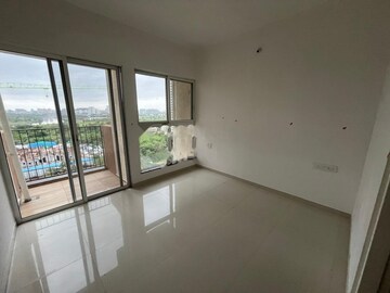 Room in 3 BHK Apartment at Godrej Boulevard, Manjari – for Rent