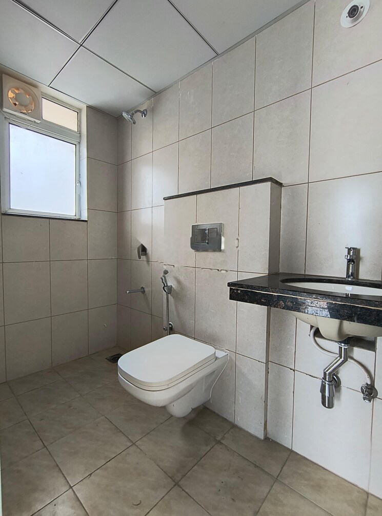 Attached Bathroom, godrej-boulevard 3 Bedroom 789 Sq.Ft. Apartment In Manjari Pune 9497557
