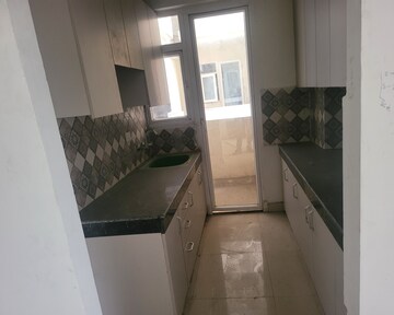 2 BHK Apartment For Rent in Signature Global Prime, Sector 63a