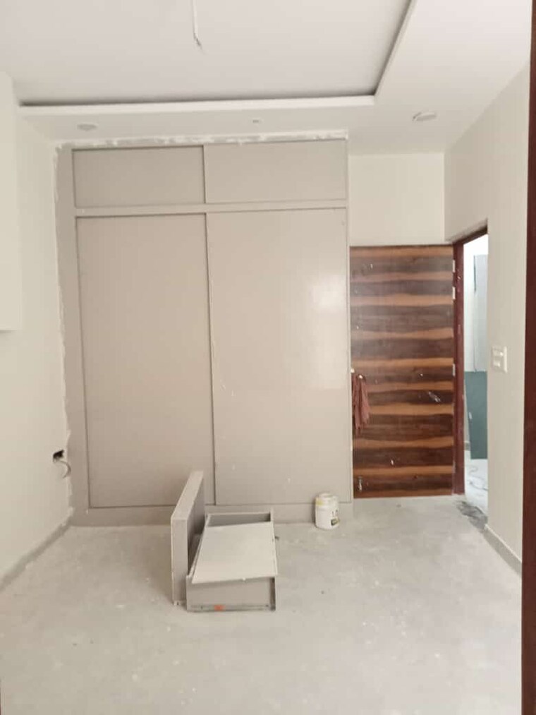 Room, windsor-paradise-2 3 Bedroom 1425 Sq.Ft. Apartment In Raj Nagar Extension Ghaziabad 9497668