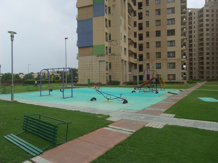 Swimming Pool, unitech-fresco 3 Bedroom 1877 Sq.Ft. Apartment In Sector 50 Gurgaon 9497583
