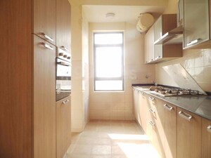 Kitchen in 3 BHK Apartment at Unitech Fresco, Sector 50 – for Rent