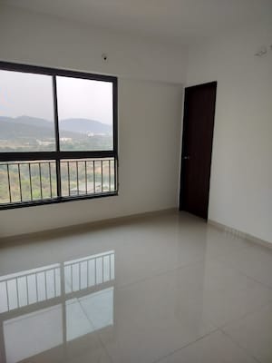 Room in 2 BHK Apartment at Shapoorji Pallonji Joyville Hinjewadi, Hinjewadi – for Rent