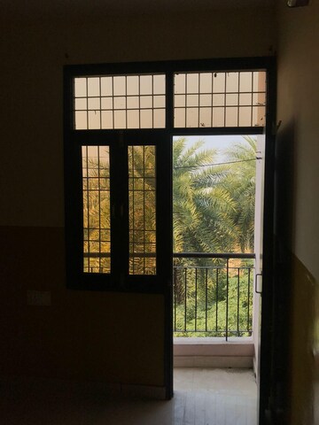 Room in 1 RK Builder Floor at Saket – for Rent