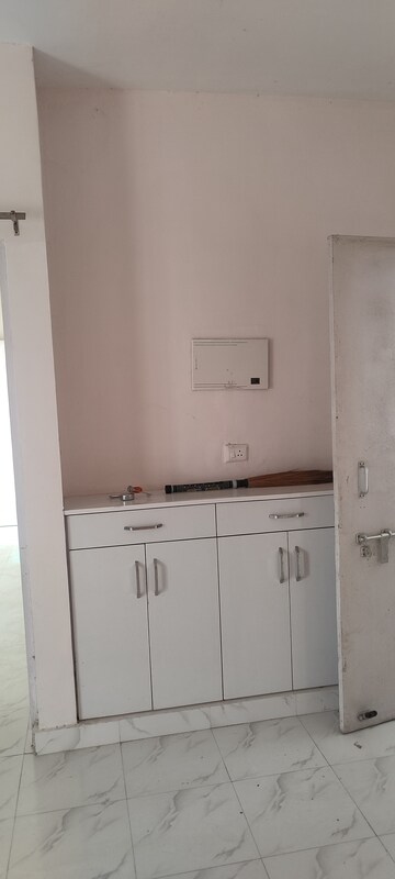  2 BHK Apartment at Sushant Golf City – for Rent