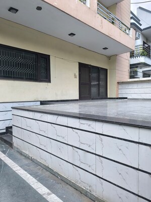 3 BHK Villa – Exterior View View at Sector 56 - for Rent