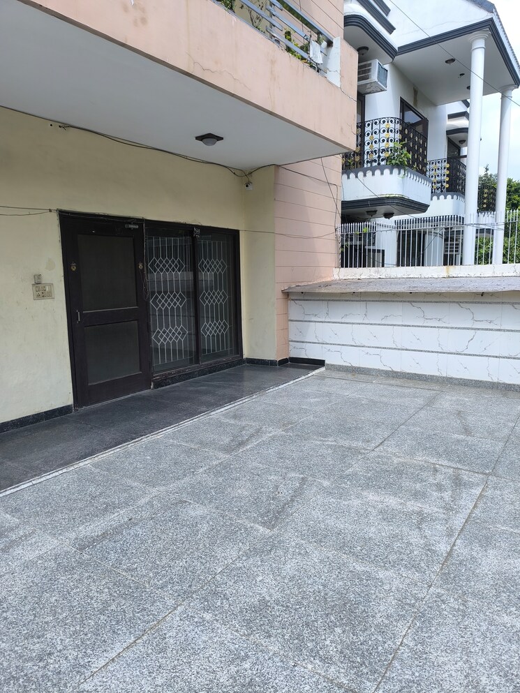 Exterior View, sector 56 3 Bedroom 3000 Sq.Ft. Villa In Sector 56 Noida 9497791