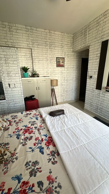 Bedroom in 1 BHK Apartment at Jyoti Complex, Goregaon East – for Rent