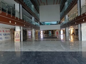  Shop For Sale in Main Road