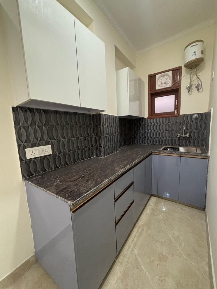 Kitchen, saket 1 Bedroom 500 Sq.Ft. Builder Floor In Saket Delhi 9497788