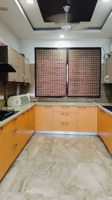 Kitchen in 3.5 BHK Independent House at Sector 16 – for Rent