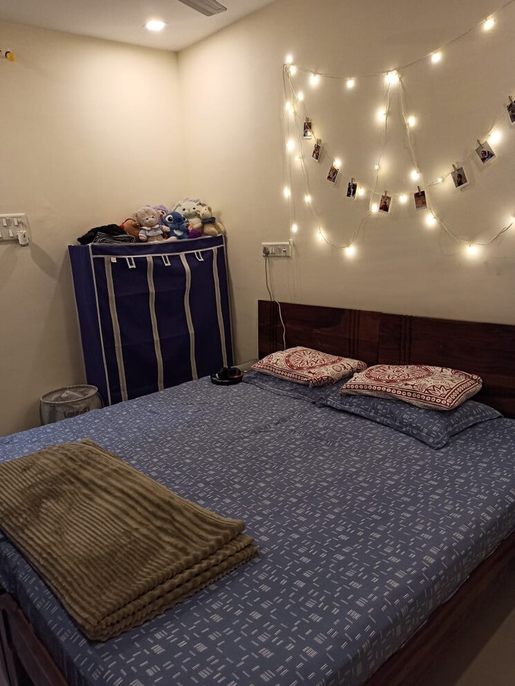 Bedroom, camelot-society 1 Bedroom 600 Sq.Ft. Apartment In Viman Nagar Pune 9497795