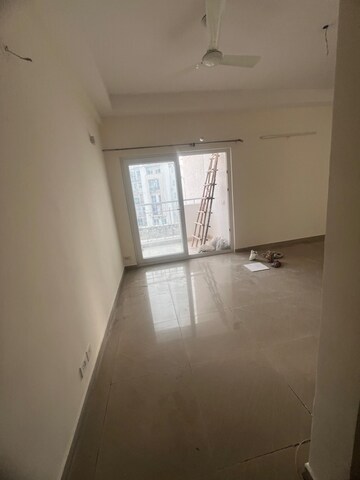 3 BHK Apartment For Rent in Amrapali Silicon City, Sector 76