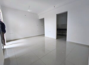 Room in 2 BHK Apartment at Godrej Boulevard, Manjari – for Rent