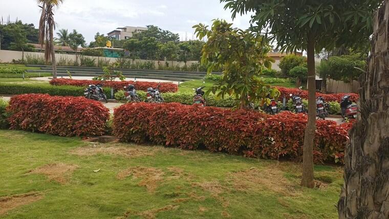 Garden, century-breeze 3 Bedroom 1816 Sq.Ft. Apartment In Jakkuru Bangalore 9497855