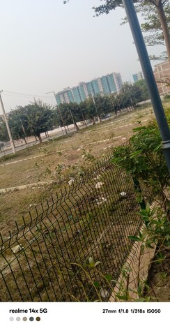 Plot For Sale in Parklands