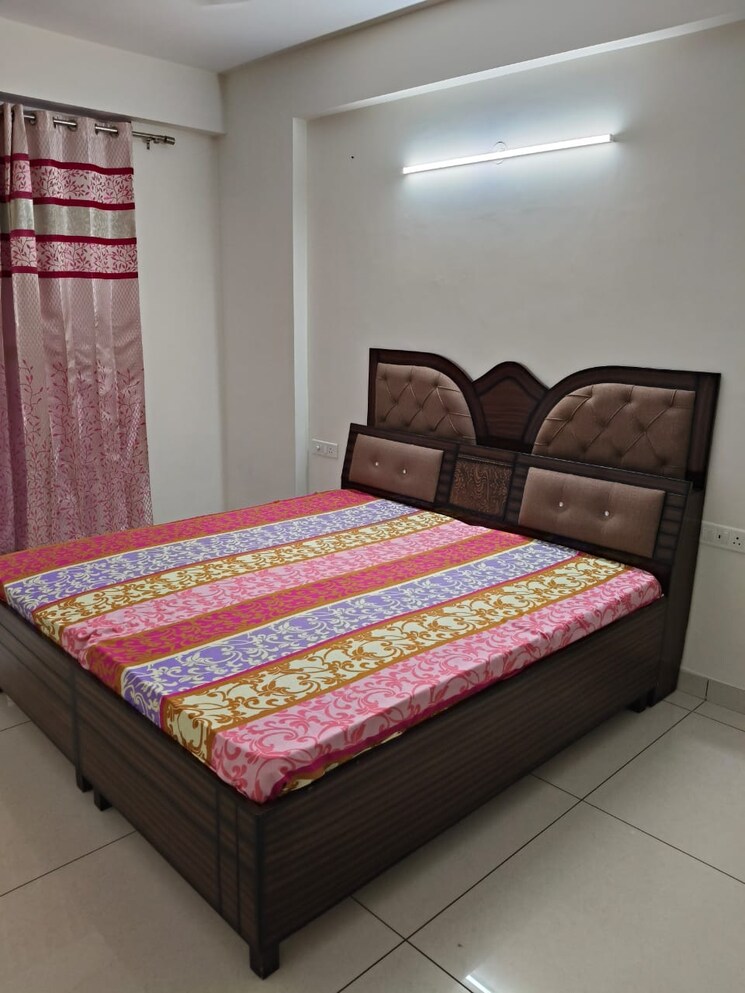 Bedroom, allwin-el-spazia 3 Bedroom 1800 Sq.Ft. Apartment In Sanauli Zirakpur 9497941