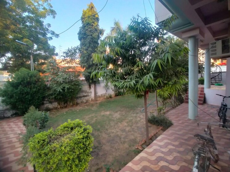 Garden, mansarovar 5 Bedroom 3500 Sq.Ft. Villa In Mansarovar Jaipur 9498024