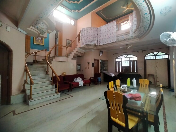  Parking, mansarovar 5 Bedroom 3500 Sq.Ft. Villa In Mansarovar Jaipur 9498024