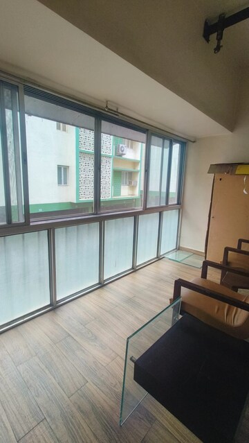 Room in 2 BHK Apartment at La Shanz Co Operative Housing Society Ltd, Boat Club Road – for Rent