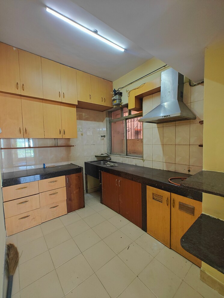Kitchen, safal-park 2 Bedroom 1100 Sq.Ft. Apartment In Nerul Navi Mumbai 9498031