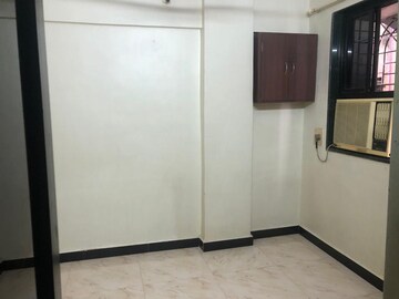 Room in 1 BHK Apartment at Samata Nagar – for Rent