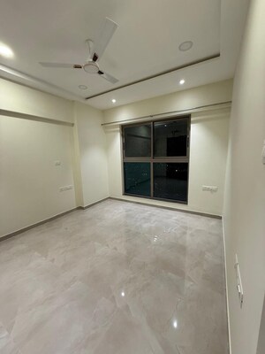 Bedroom in 2 BHK Apartment at Malad West – for Rent