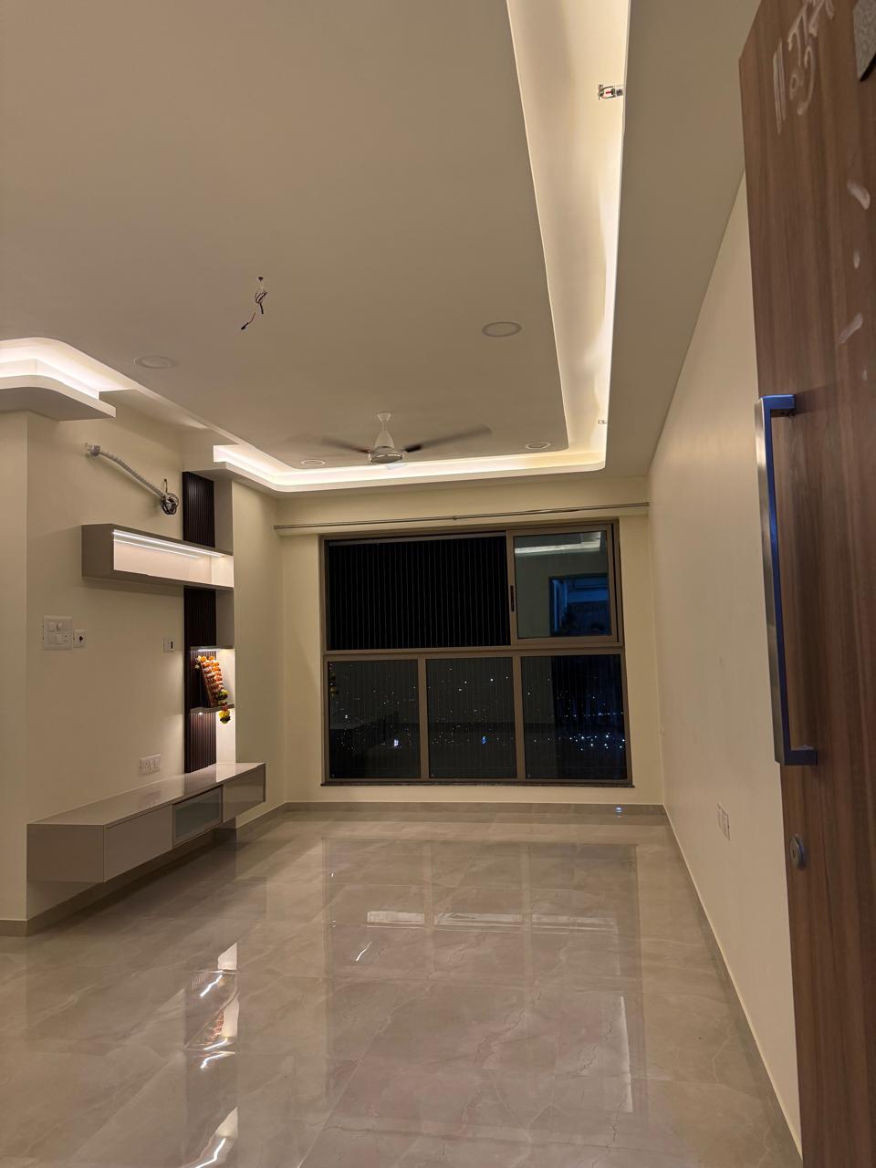 2 BHK Apartment For Rent in Malad West