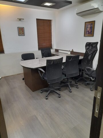  Office Space For Rent in Dhanashree Heights, Andheri West