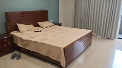5 BHK + Servant Room Builder Floor For Sale in Gujranwala Town
