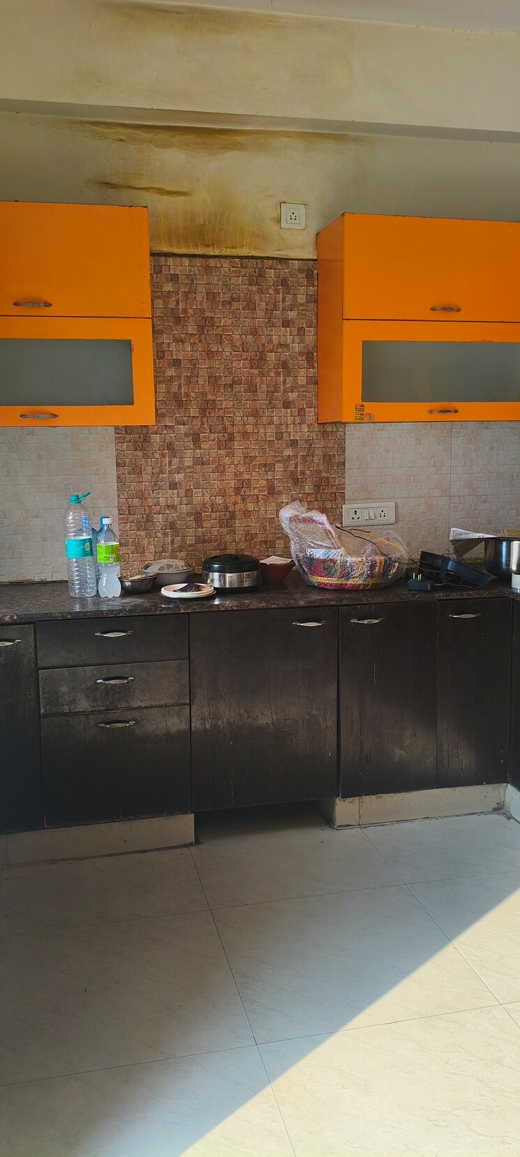 Kitchen, aims-golf-city 3.5 Bedroom 1550 Sq.Ft. Apartment In Sector 75 Noida 9498192